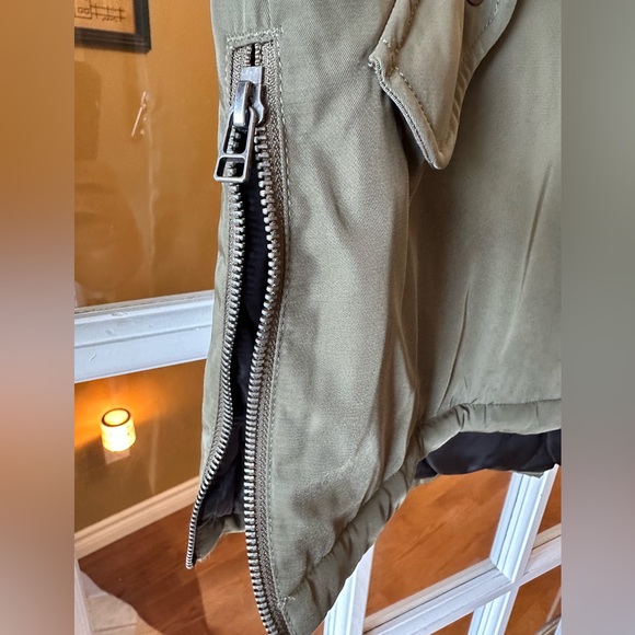 Vans cold weather jacket - Picture 4 of 4